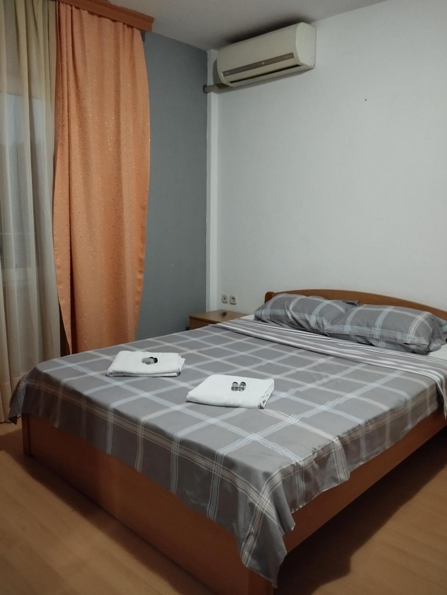 Hotel Ariston Struga Exterior photo