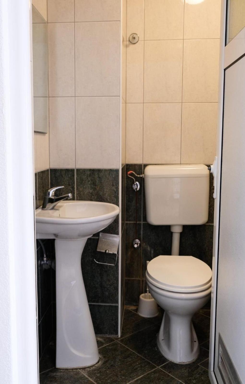 Hotel Ariston Struga Exterior photo