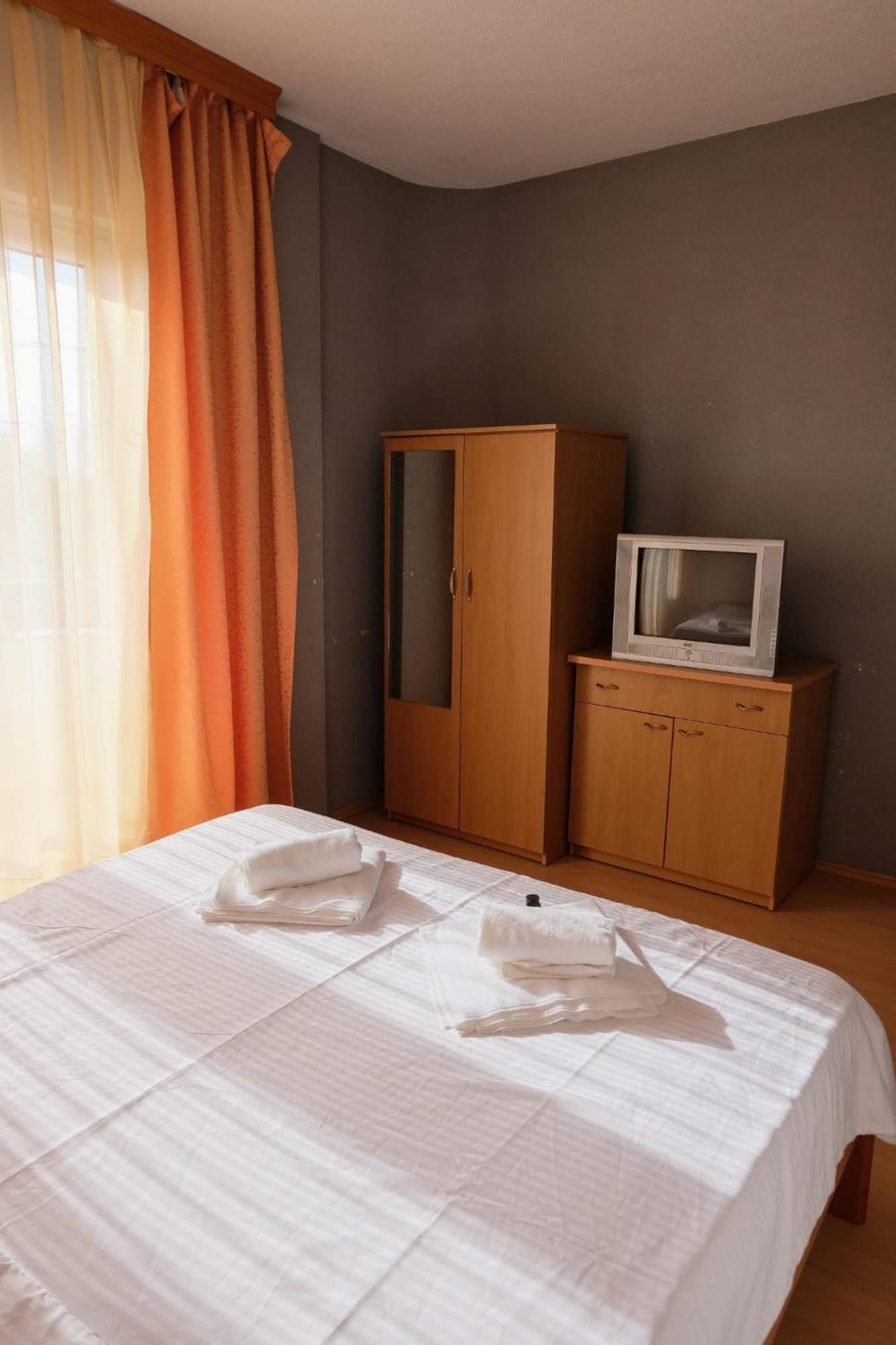 Hotel Ariston Struga Exterior photo